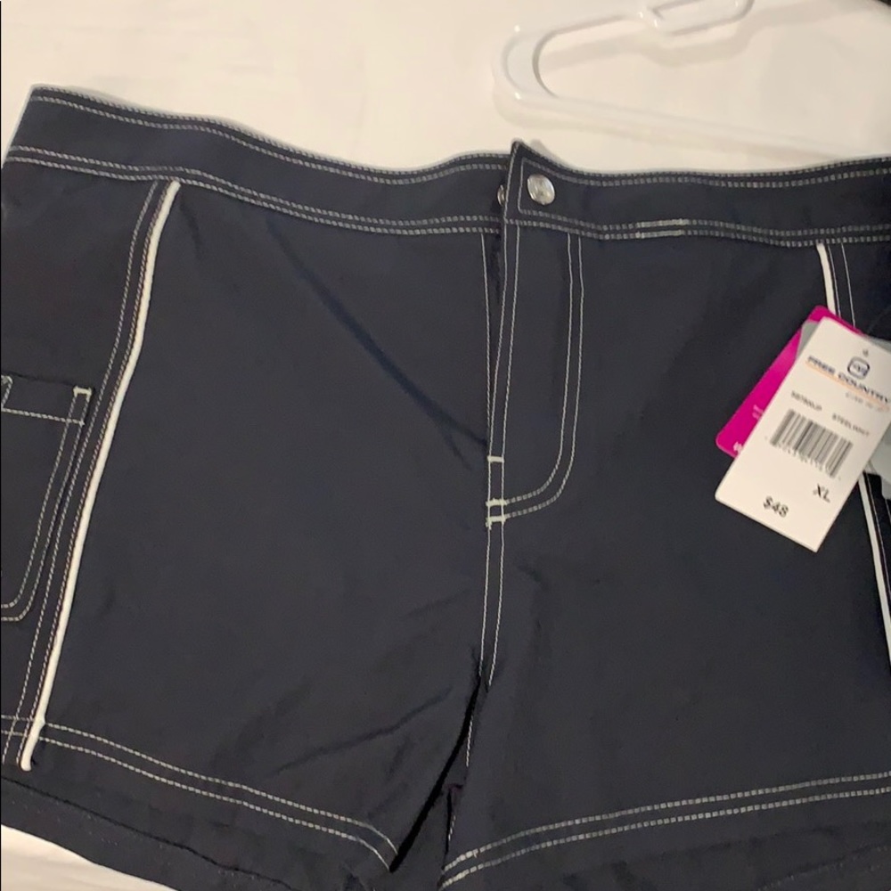 Swimming shorts